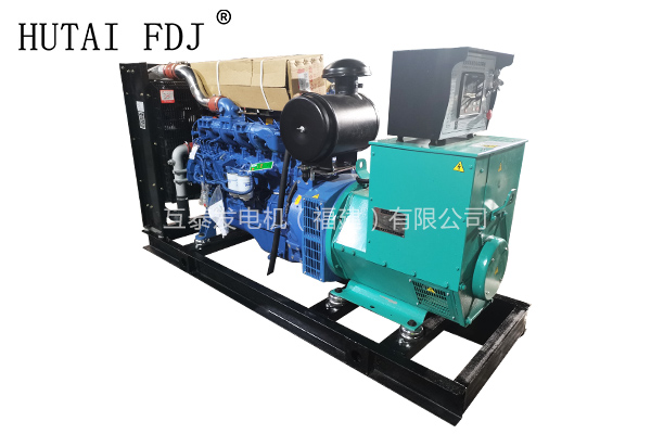 120KW廣西玉柴動力柴油發電機組 150KVA一起草 www.17.com發電機 YC6B205L-D20