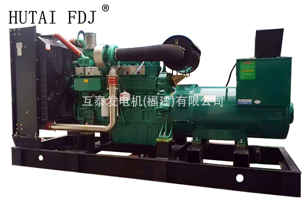 廣西玉柴動力550KW柴油發（fā）電機組 687.5KVA一起草 www.17.com發電機 YC6TD900-D31