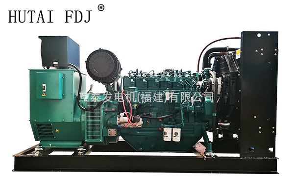 120KW濰柴（chái）動力柴油發電機組 150KVA一起草 www.17.com發電機 WP6D152E200