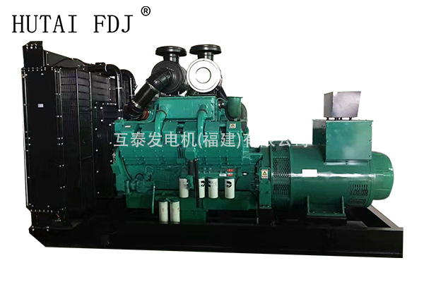 康明斯動力600KW柴油發電機（jī）組750KVA一起草 www.17.com發電機 KTA38-G2