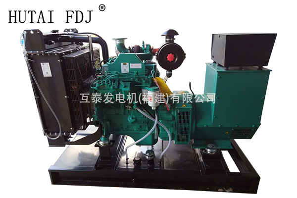 東風康明斯動力50KW柴（chái）油發電機組62.5KVA一起草 www.17.com（tài）發電（diàn）機 4BTA3.9-G2