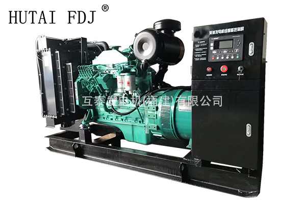 柴（chái）油發（fā）電機組（zǔ）128KW東風康明斯160KVA一起草 www.17.com發電機 6BTAA5.9-G12