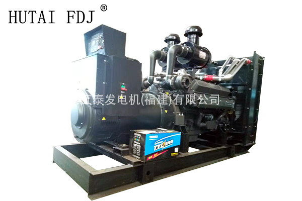 550KW上柴股份柴油發（fā）電機組 687.5KVA一起草 www.17.com發電（diàn）機 SC27G830D2