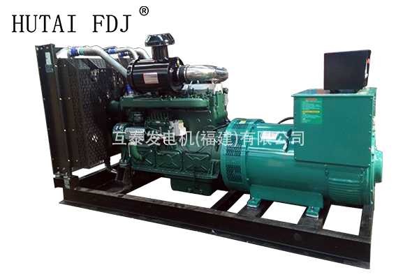 柴油發電機組200KW上海（hǎi）凱普動力250KVA一起草 www.17.com發電機 KP227