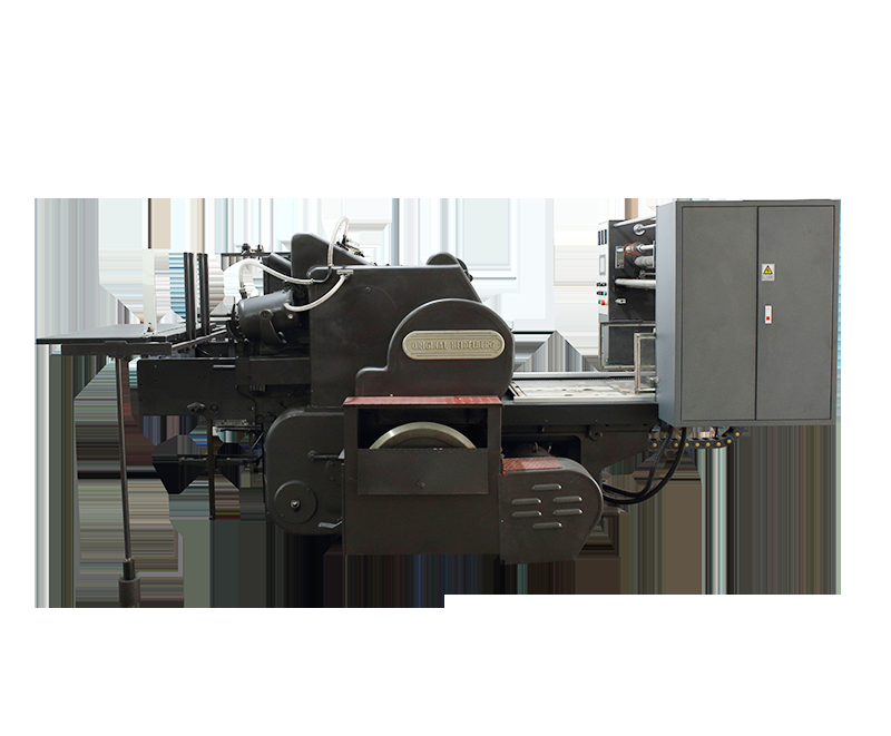 全(quán)自動(dòng)燙(tàng)金機展示圖 全自動燙金機展示圖